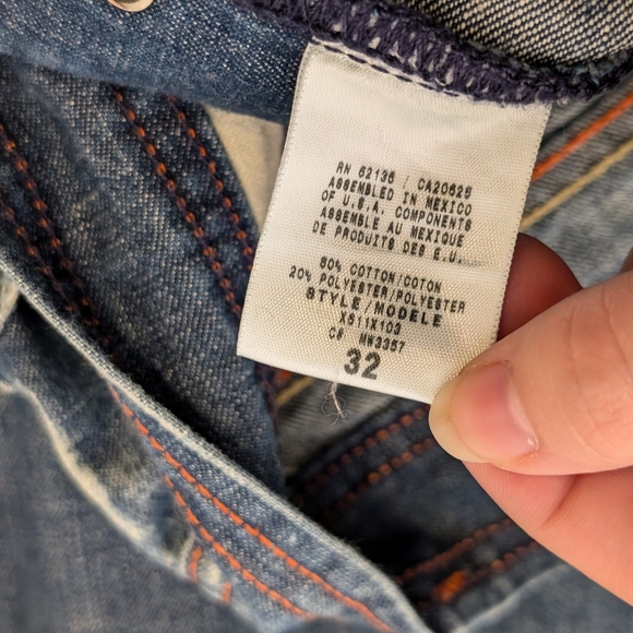 Guess Distressed Jeans Hidden Buttons Women's Size 32 - Picture 10 of 13